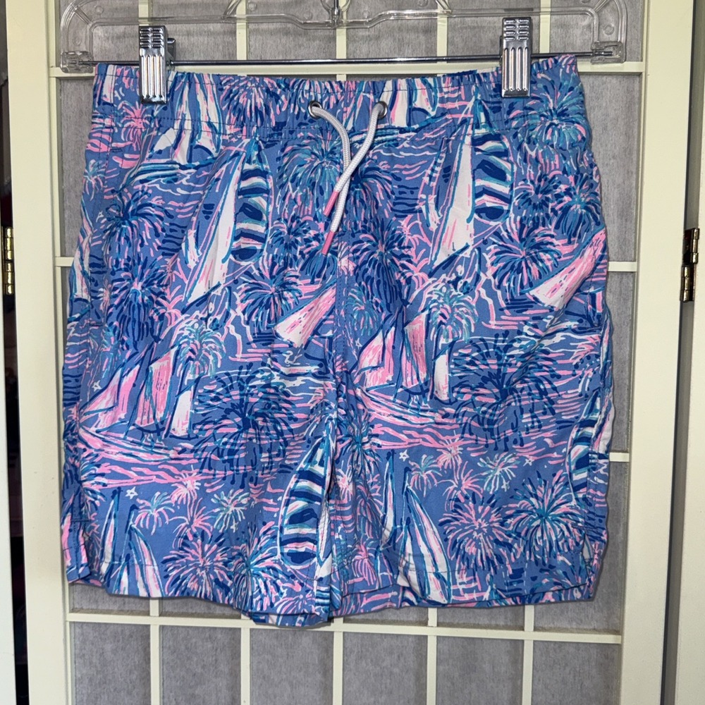 Lilly Pulitzer Nylon Fireworks Sailboat Blue Pink Swim Trunks Boys Size M (6-7)